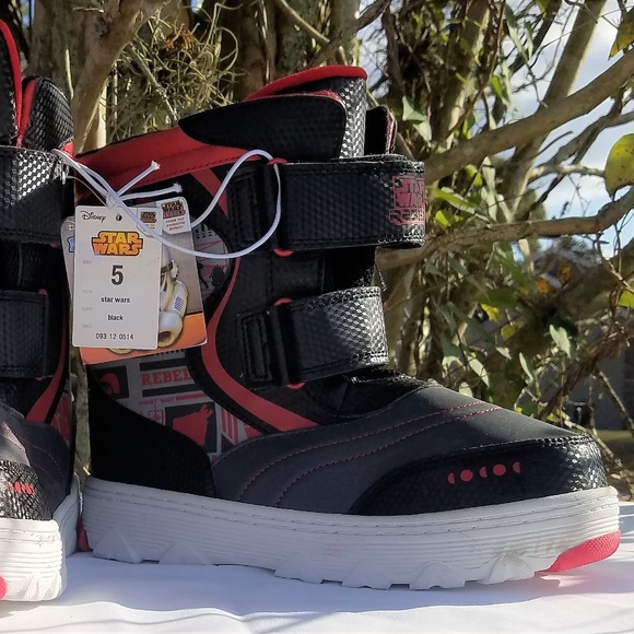 NWT Disney Star Wars  Rebels Toddler Boys Boots Small 5/6 - Picture 3 of 3